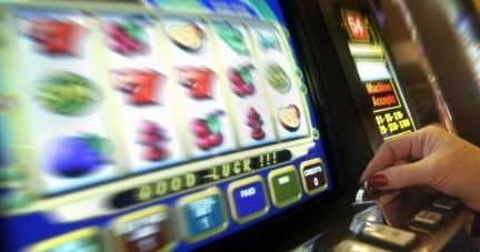Sprawdź najpopularniejsze automaty do gier hazardowych